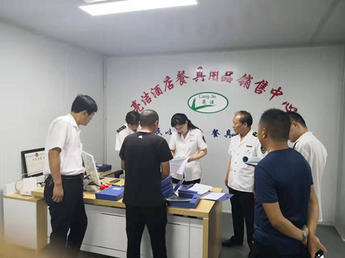 強化衛生監督 規范消毒管理——濟寧市衛監所對嘉祥縣餐飲具集中消毒單位整改工作進行督導檢查